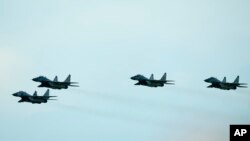 Архівне фото: Словацькі Міг-29 (AP Photo/Petr David Josek, File)