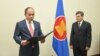 ASEAN Deputy Secretary​-​General Kung Phoak during a swearing​-​in ceremony overseen by Secretary​-​General Lim Jock Hoi at the bloc’s secretariat in Jakarta​, Indonesia​, on October 16​, 2018​. (ASEAN Secretariat) ​ 