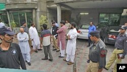 وائنسټائن تير کال داگست په مياشت کې دپاکستان دپنجاب صوبې دسرښار لاهور څخه وروستو له هغې تښتول شوى ؤ چې وسله والو کسانو دهغه ساتونکو ته دهوکه ورکړه