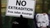 El fundador de WikiLeaks Julian Assange compareció brevemente el lunes en un tribunal británico, tratando de evitar su extradición a Estados Unidos donde está acusado de espionaje. Foto, AP.