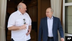 Олександр Лукашенко та Володимир Путін.